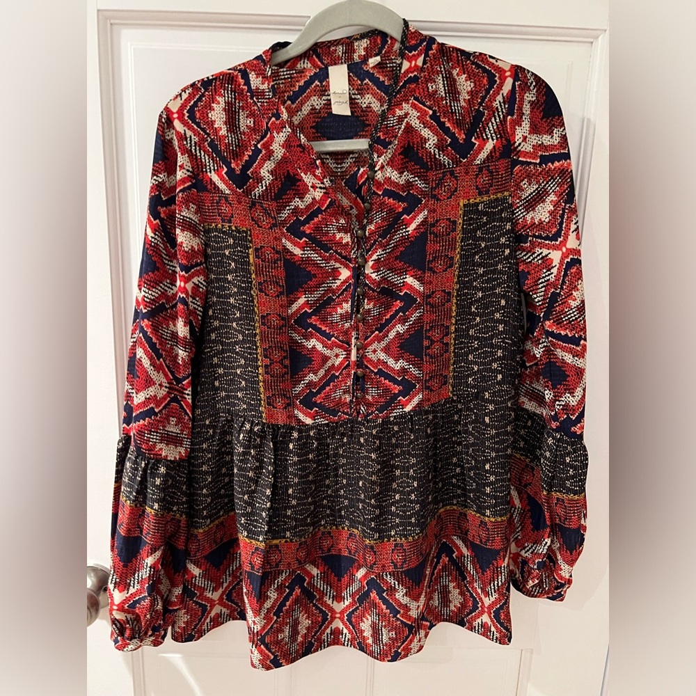 Beautiful Anthropologie peasant blouse size M